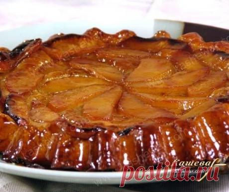 Тарт татен с айвой.