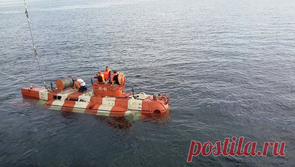 Уникальный глубоководный поисково-спасательный аппарат "Бестер-1" прошел госиспытания и скоро войдет в ВМФ России, сообщил во вторник журналистам представитель флота капитан первого ранга Игорь Дыгало.

"В ходе государственных испытаний при помощи "Бестера-1" был успешно отработан эпизод по спасанию