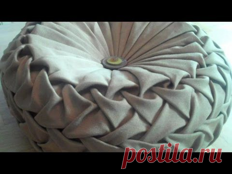 Canadian smocking/capitone round cushion by Debbie Shore. Matrix design.