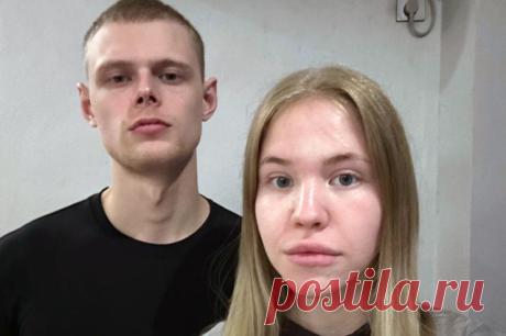 Отказались от помощи. МИД рассказал о судьбе россиян, проданных в Мьянме. Согласно официальному ответу Министерства иностранных дел aif.ru, дипломаты находятся на связи с Екатериной Неясовой и Сергеем Кузьминым, запертыми в закрытом городе Лоукайн. Но из-за войны в Мьянме вывоз их домой пока затруднен.