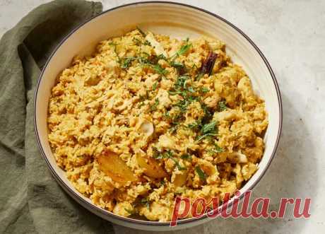 Индийский плов бирьяни с курицей