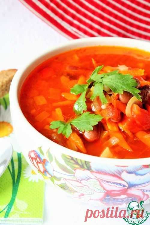Мексиканский суп с фасолью.