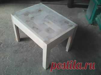 #МебельДляДачи

 
Стол из спилов своими руками