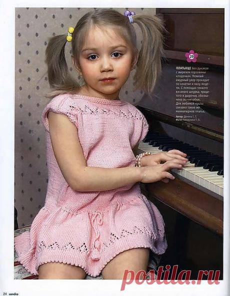 Платье для девочки спицами.