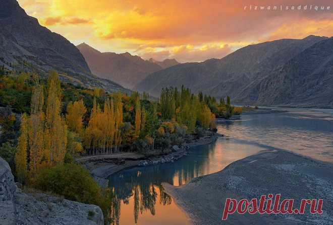35PHOTO - Rizwan Saddique - )