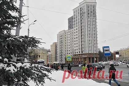 В Нижнем Новгороде решили отремонтировать кукольный театр. Академический театр кукол на улице Большой Покровской в Нижнем Новгороде решили отремонтировать в 2024 году. К 95-летию театра в рамках нацпроекта «Культура» будет проведен капитальный ремонт фасада и большого зрительного зала. На эти цели будет выделено более 50 млн рублей.