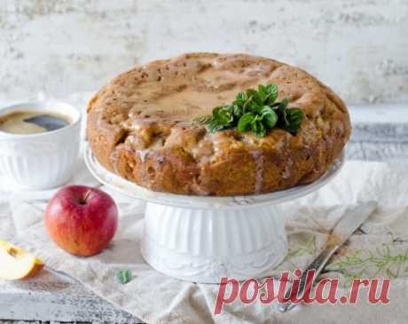 Яблочный пирог без яиц в мультиварке