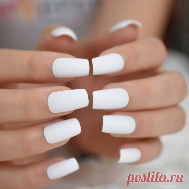 Белый матовый маникюр (37 фото)