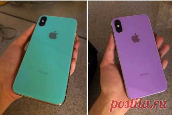 Ресурс TechnoCodex опубликовал две фотографии, на которых запечатлены корпуса iPhone X в новых цветах.