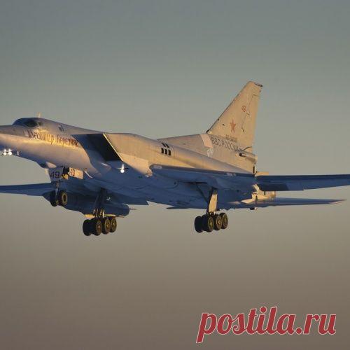 Ту-22М3 может сравнять горы с землей. О русском сверхмощном бомбардировщике