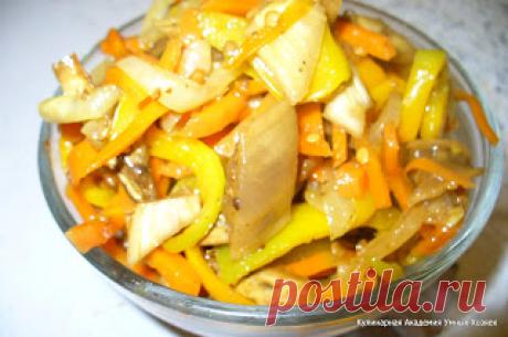 Салат из запеченных баклажан с овощами «Крымский» ~ Кулинарная Академия Умных Хозяек