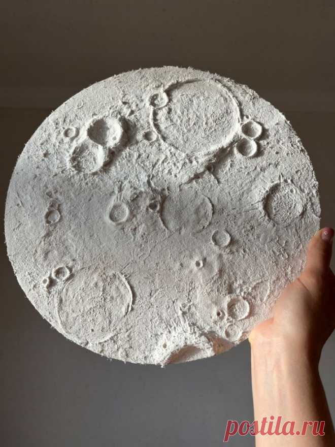 Moon Easy textured art