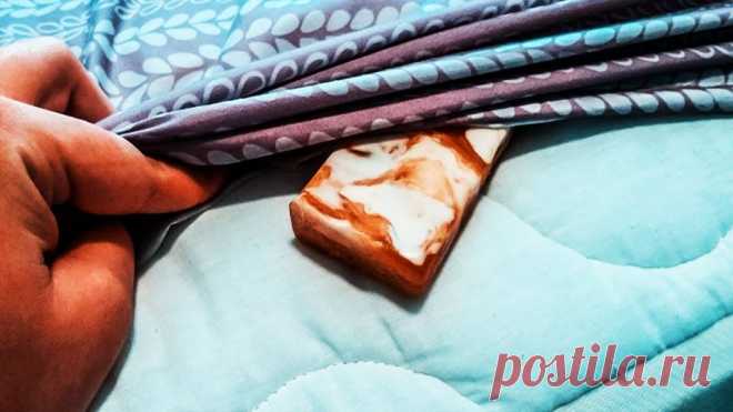 Зачем в постель кладут мыло: чтобы спать спокойно, без судорог