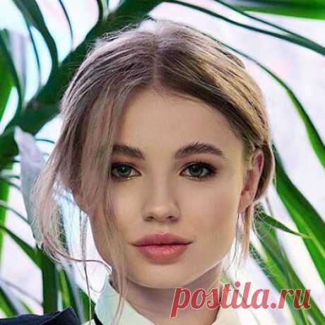 Лиза Василенко: биография и карьера