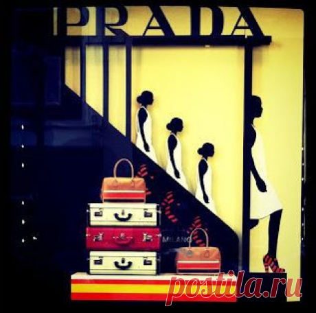 D1 Design &amp; Creative приколол(а) это к доске Window Display Inspirati…