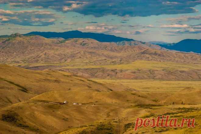 ВЕЛИЧЕСТВЕННЫЕ КРАСОТЫ РЕСПУБЛИКИ ТУВА