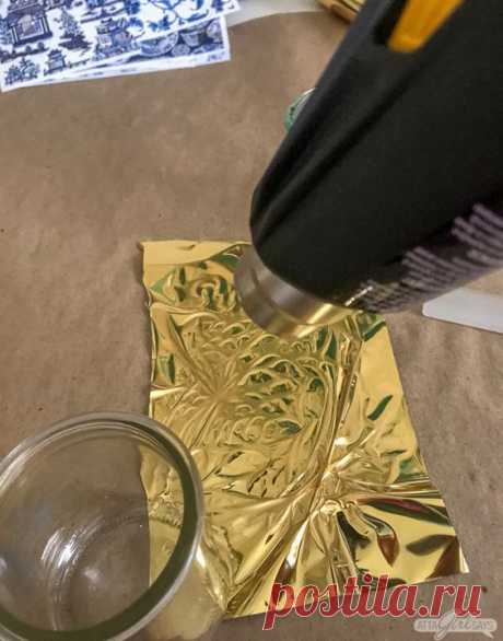 Chinoiserie Christmas Ornaments with Metallic Foiling