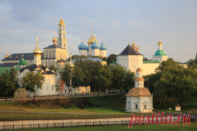 Монастыри России