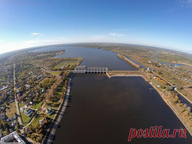 36. Угличская ГЭС.  /  Фотографии и текст Александра «Russos» Попова  |  Речной круиз, как созерцательный вид отдыха | ФОТО НОВОСТИ