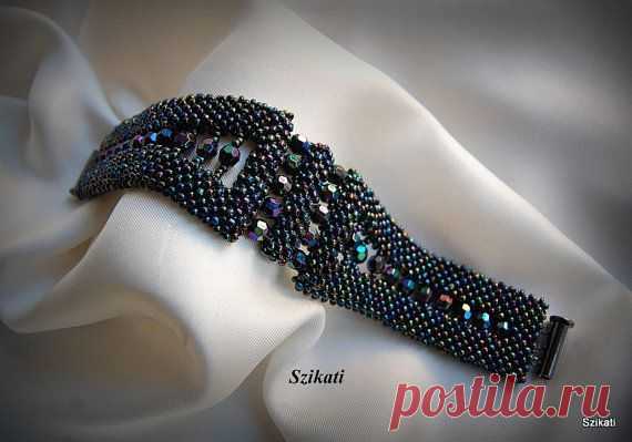 Beaded metallic dark blue bracelet, Cuff bracelet, Seed bead bracelet, Beadwork, Unique jewelry, OOAK