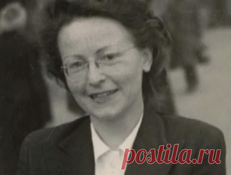 Бывший личный секретарь министра пропаганды нацистской Германии Йозефа Геббельса, Брунгильда Помзель хранила молчание много лет. В своих мемуарах Брунгильда упомянула и о своем пребывании в советском лагере № 2, который был устроен прямо в Бухенвальде.