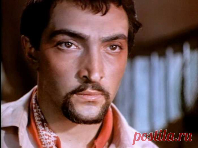 Михаил Козаков
- 14 октября, 1934
 • 22 апреля 2011