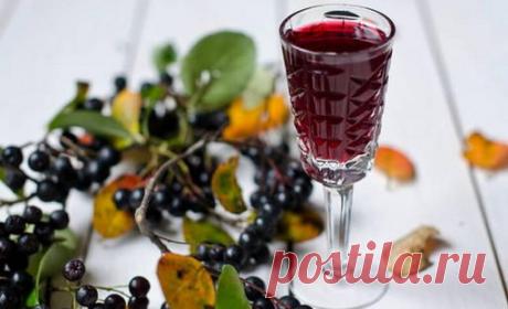 Читай онлайн 3-ю статью журнала Уже готово! про Домашнее вино из категории Женское в библиотеке журналов JOOR.ME