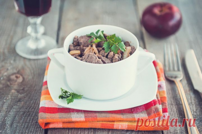 Куриная печенка с яблоками - Леди Mail.Ru