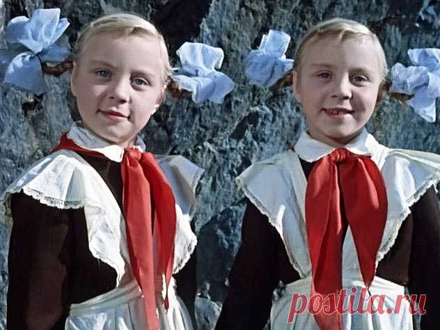 Чем обернулось для близняшек Юкиных путешествие в «Королевство кривых зеркал» | EG.RU