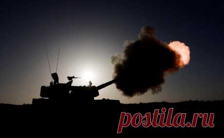 Германия увеличила военные поставки в Израиль почти в десять раз. Берлин счел военные поставки для ЦАХАЛ приоритетом, прежде всего Германия поставляет нелетальное снаряжение. Канцлер Шольц пояснял, что ФРГ несет особую ответственность за существование Израиля из-за Холокоста