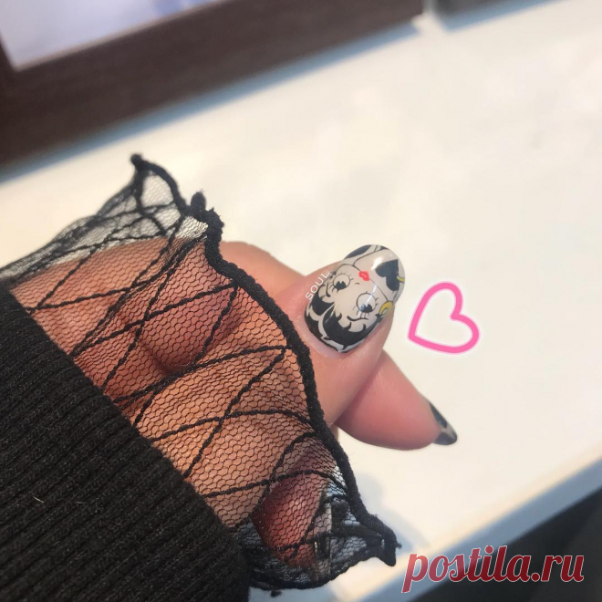 보통의 존재로 충분히 행복하기 в Instagram: «블랙무광에딱인 #베티붑네일
벌써부터 #크리스마스
그나저나 저만큼 자랐네 -
.
.
.
.
.
.
#매트네일

#bettyboop#bettyboopnail
#무광네일#엄지부심#엄지네일» 53 отметок «Нравится», 2 комментариев — 보통의 존재로 충분히 행복하기 (@s._______.o) в Instagram: «블랙무광에딱인 #베티붑네일 벌써부터 #크리스마스 그나저나 저만큼 자랐네 - . . . . . . #매트네일  #bettyboop#bettyboopnail…»