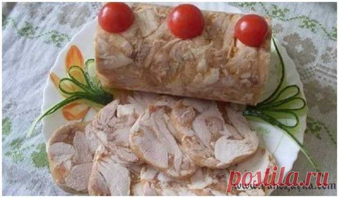 Куриный рулет в бутылке. Заливное в пластиковой бутылке