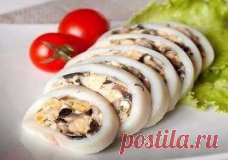 Закуска на миллион — Кальмары фаршированные грибами и сыром!