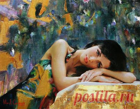 Евгений Евтушенко.

Если б голос можно было целовать —
Я прижался бы губами к твоему,
Шелестящему внутри — как целый сад,
Что-то шепчущий, обняв ночную тьму.

Если б Душу можно было целовать —
К ней прильнул бы, словно к лунному лучу.
Как бедны на свете те, чья цель – кровать,
Моя цель – Душа твоя. Её хочу.

Я хочу твой голос. Он – твоя Душа.
По росе хочу с ним бегать босиком,
И в стогу, так нежно колющем, греша —
Кожи голоса коснуться языком.

И, наверно, в мире у тебя од...