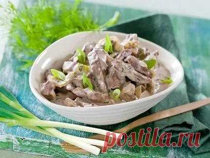 Печень по-строгановски