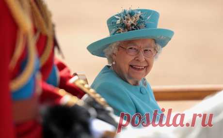 Опубликована программа празднования 70-летия царствования Елизаветы II. Празднование 70-летия со дня восшествия на престол британской королевы Елизаветы II будет проходить в течение всего 2022 года, но основные мероприятия состоятся со 2 по 5 июня, сообщается на сайте королевской семьи.