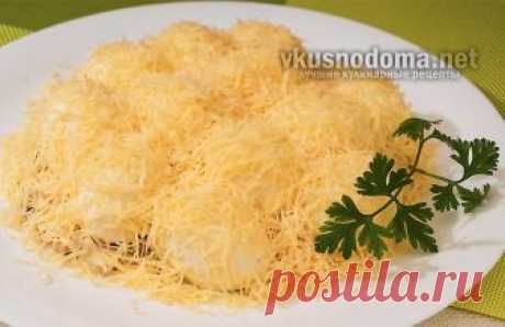 Невероятно вкусный салат «Рафаэлло» Пошаговые рецепты вкусных блюд с фотографиями. Оригинальные кулинарные рецепты с пошаговыми фотографиями.