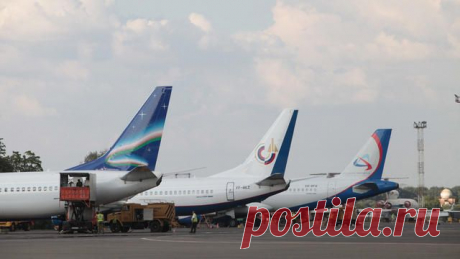 Авиаперевозчиков обяжут платить неустойку за задержку рейсов
