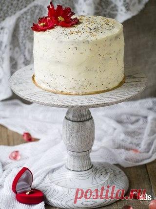 Маково-карамельный торт с творожно-сливочным кремом 

Бисквит 
Ингредиенты: 
сливочное масло - 150 гр. (комнатной температуры) 
Показать полностью…