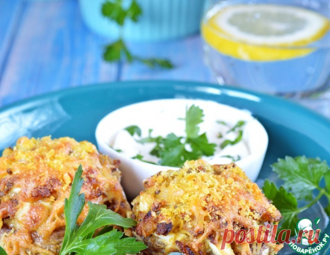 Шампиньоны, фаршированные яичной начинкой – кулинарный рецепт