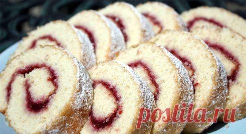 Рулет к чаю за 6 минут!

Очень простой и быстрый рецепт. Выручает каждый раз, когда хочется вкусненького, а дома ничего нет. И получается очень вкусно. Попробуйте!
Продолжение по нашей ссылке: http://kr1n.ru/smym
•••