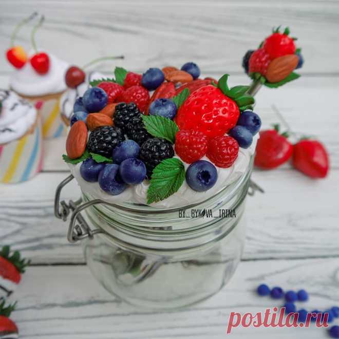 ВКУСНЫЕ ЛОЖКИ 🍭 КРУЖКИ🍭 ЦВЕТЫ в Instagram: «В продолжение ягодной темы покажу комплект для ленивой овсянки. Очень сочный, яркий декор получился 😋  #ппзавтрак #лениваяовсянка…» 145 отметок «Нравится», 1 комментариев — ВКУСНЫЕ ЛОЖКИ 🍭 КРУЖКИ🍭 ЦВЕТЫ (@by_bykova_irina) в Instagram: «В продолжение ягодной темы покажу комплект для ленивой овсянки. Очень сочный, яркий декор получился…»