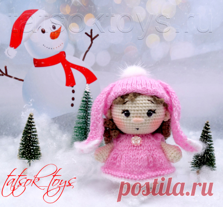 PDF Девочка-зайка крючком. FREE crochet pattern; Аmigurumi doll patterns. Амигуруми схемы и описания на русском. Вязаные игрушки и поделки своими руками #amimore - маленькая кукла в шапочке с заячьими ушками, пупс, куколка, пупсик, девочка.
