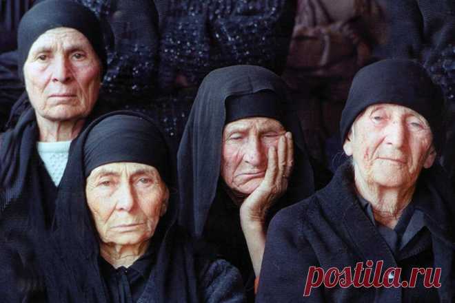 Абхазские девушки (28 фото) ⭐ Забавник