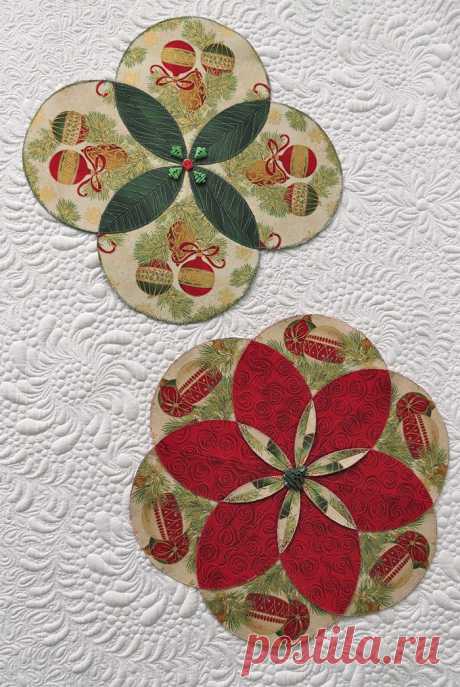 Christmas Folded Flowers - Geta's Quilting Studio