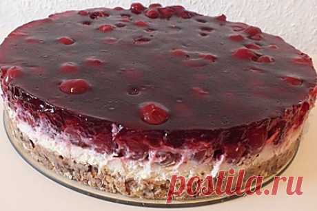 Prinzenrolle - Torte mit Kirschen (Rezept mit Bild) | Chefkoch.de
