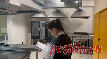 СК проводит проверку сообщений об отравлении учащихся в колледже в Петербурге. В Санкт-Петербурге следователи начали проверку после сообщений об отравлении учащихся в столовой одного из колледжей города. Читать далее