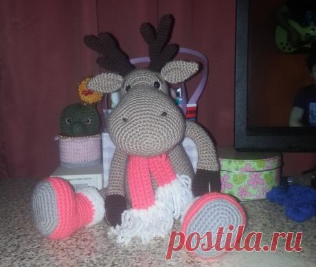 Новогодний олень Рудольф