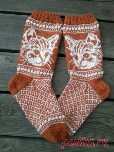 Жаккардовые носки с котиками Жаккардовые носки с котикамиПосвящается всем обожателям пушистиков.