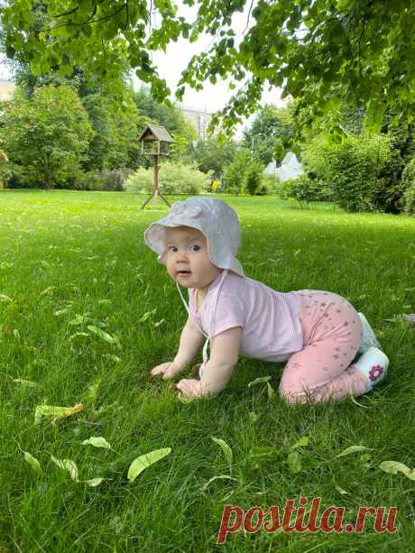 Лето создано для того, чтобы развить речь и улучшить поведение ребёнка  😄 ⠀ ✨Игры с мячом помогут научить малыша понимать и выполнять словесные инструкции, развивать ловкость и координацию движений. ⠀ 🎈В комплекте: 2 мяча.
Диаметр одного мяча - 15 см. ⠀ #игрыдлядетей #чтоподаритьребенку #развивашки #раннееразвитие #раннееразвитиеребенка #развитиедетей #развитиеребенка #детскаяплощадка #лето #детскоелето #детскийсад #дети #малыши #мамаималыш #мамавдекрете #мамадочки #мамасына #мамадвух #двойня …